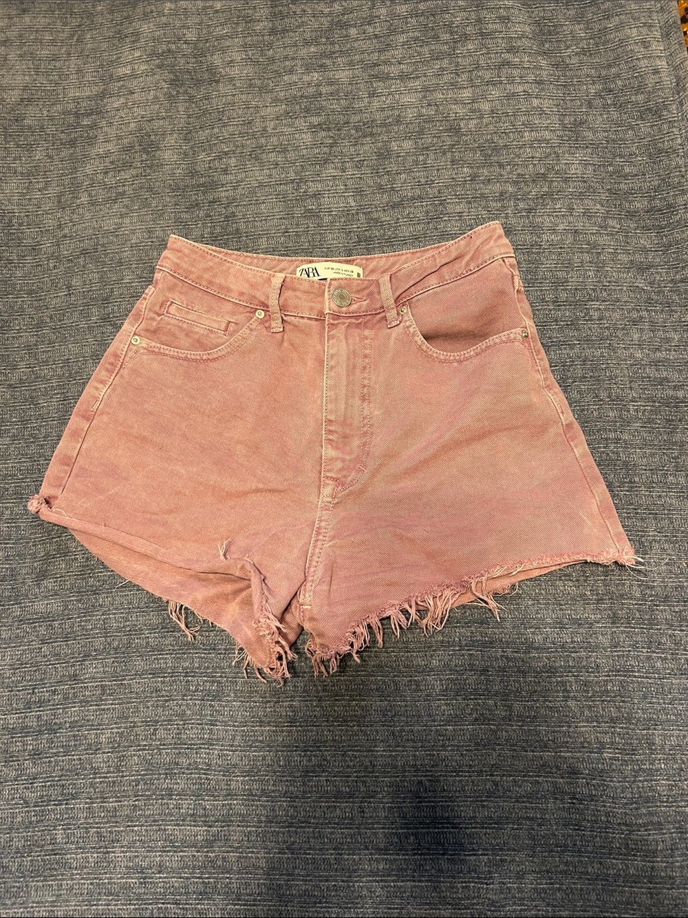 Zara Dusty Pink High-Waist Frayed Denim Shorts